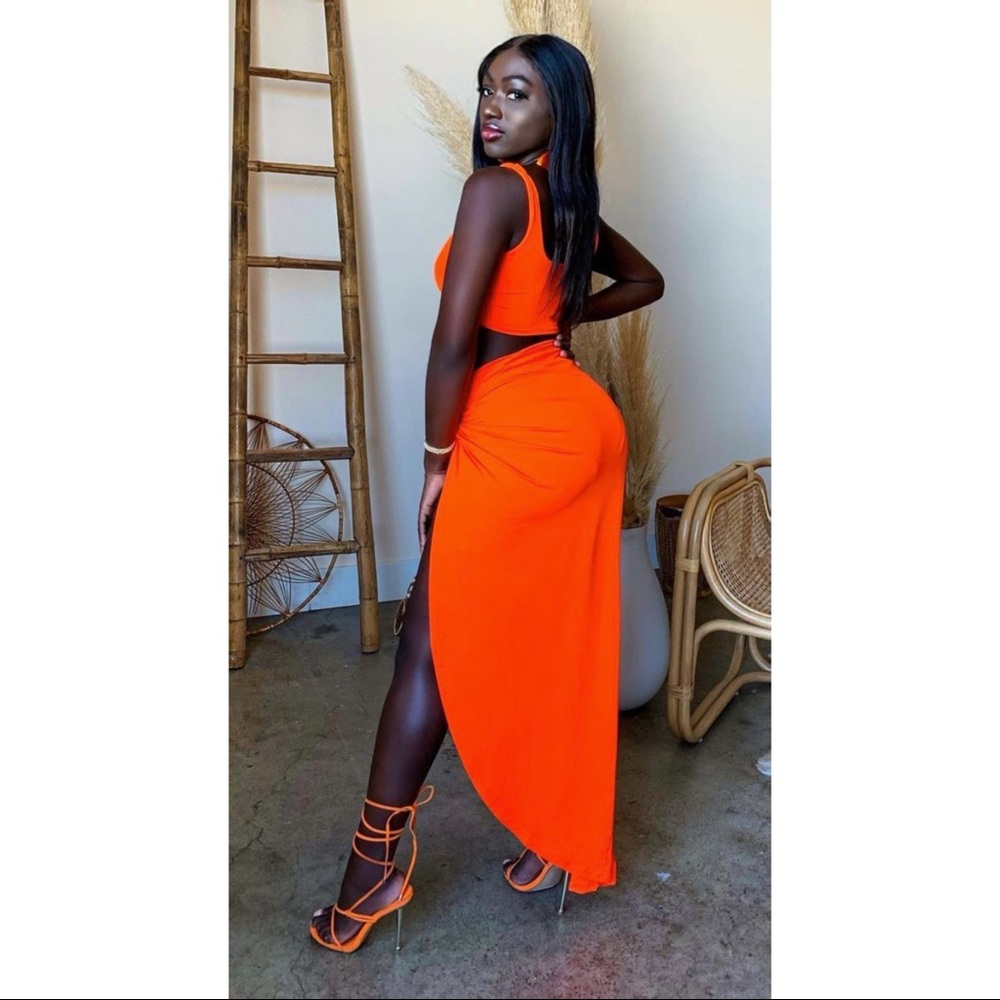 🌹Two piece Crop top & Maxi Skirt - Picture 2 of 4